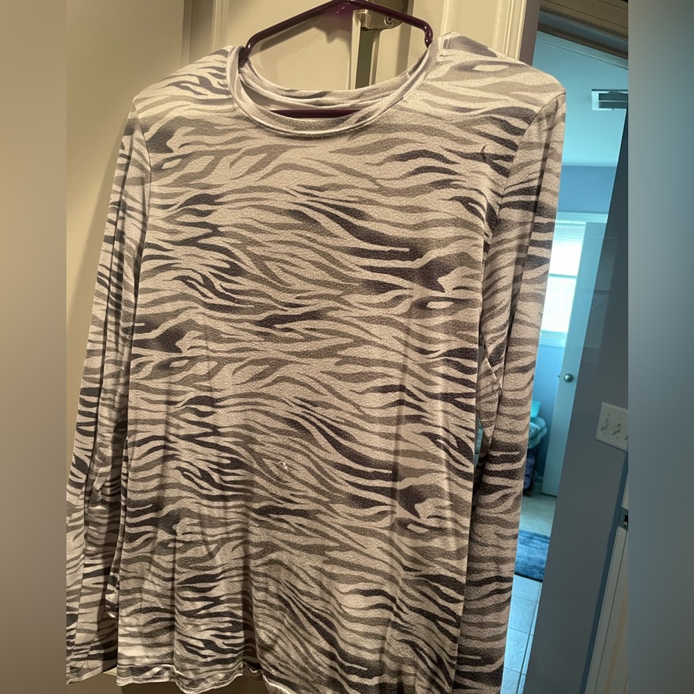Animal print under scrub top XL
